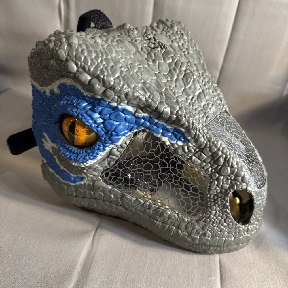 Jurassic World Park Dinosaur VELOCIRAPTOR 2018 Blue Mask Moves Sounds Works